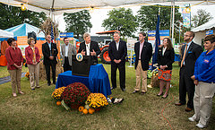 Agriculture Secretary Tom Vilsack announces the award of over $52 million in support of the growing organic industry and local and regional food systems through five U.S. Department of Agriculture (USDA) grant programs at the Virginia State Fair in Doswell, VA (USDA photo by Lance Cheung)