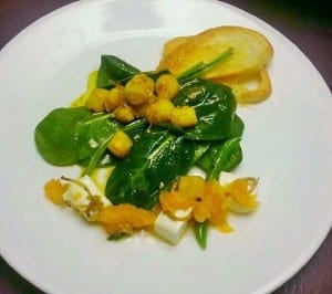 Curried Bay Scallops, Samatsu Tangerine, Enoki Mushroom, Haricot vert, Cream cheese, Newman farms spinach_(1)