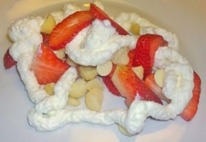 Almond Chantilly cream